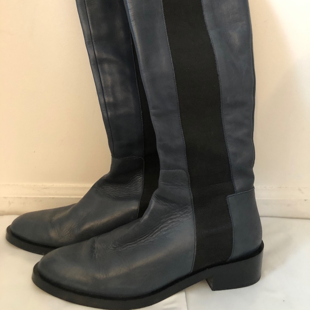 Andre Assous Navy knee high Boots Size 9 -  EU 40